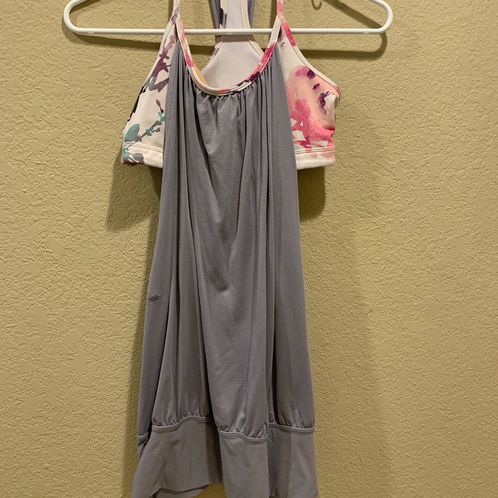 Grey pink floral lululemon tank
